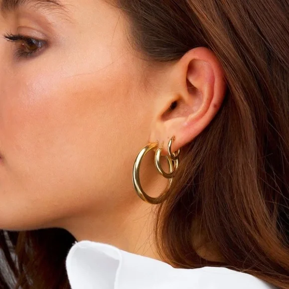 18k Gold plated Classic 33mm sized trending hoops! Must have. NWT & box - Picture 6 of 10